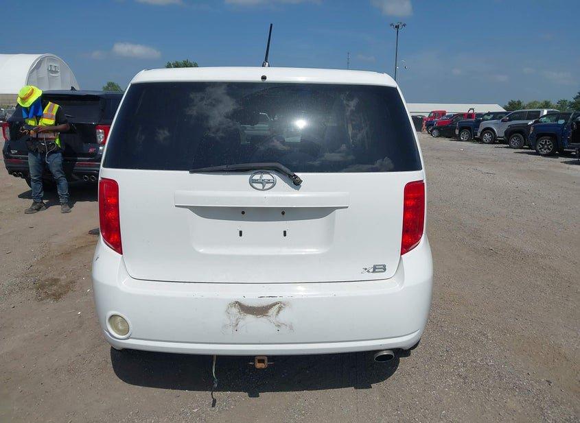Scion Xb