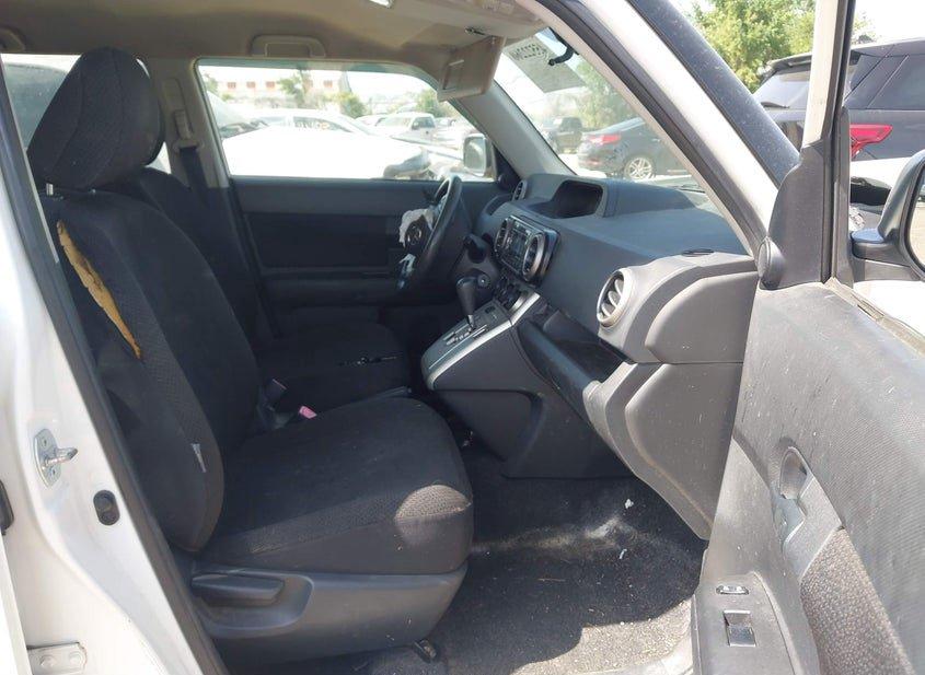 Scion Xb