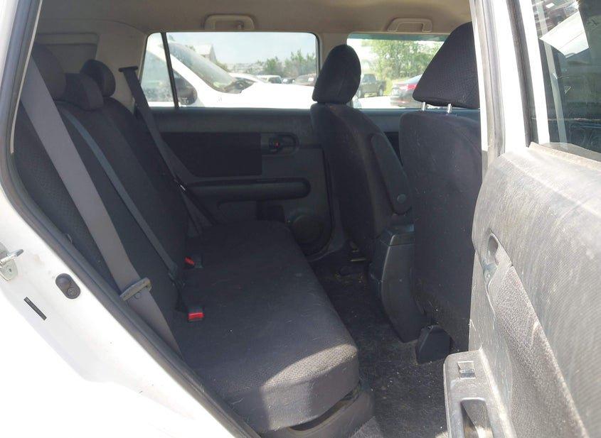 Scion Xb