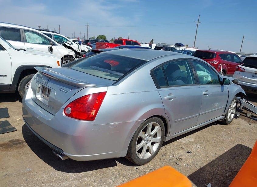 Nissan Maxima