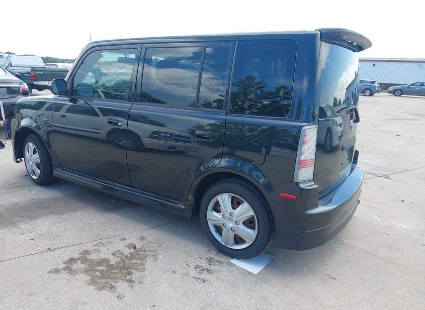 Scion Xb