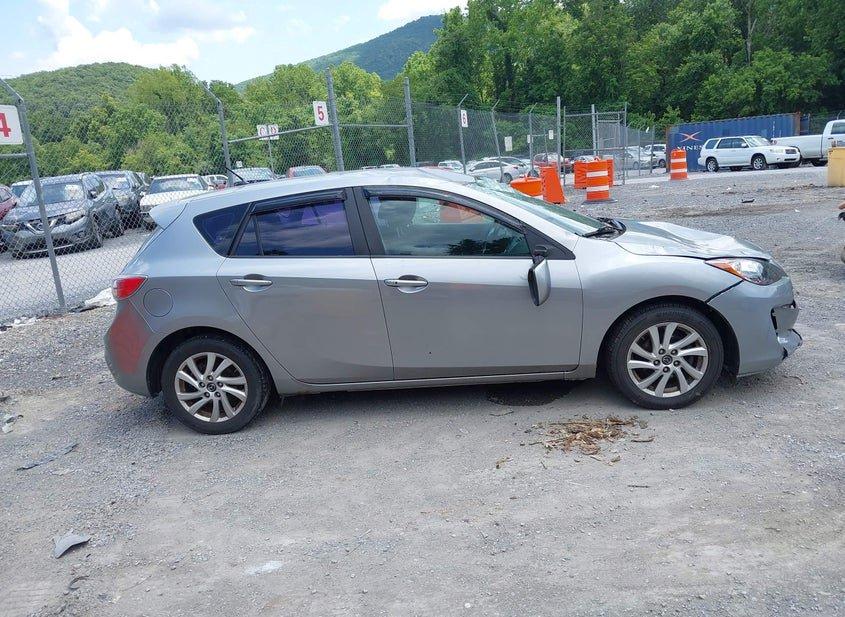 Mazda Mazda3