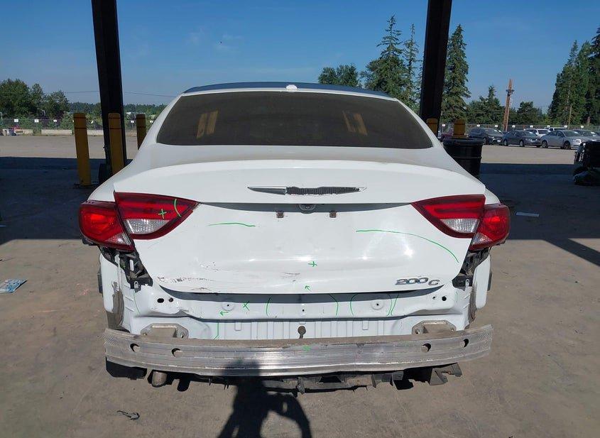 Chrysler 200