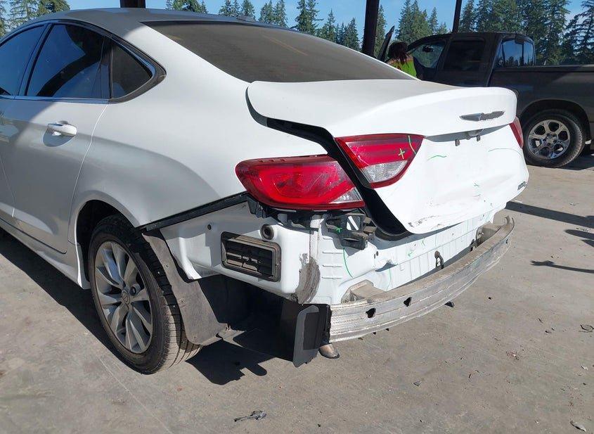 Chrysler 200