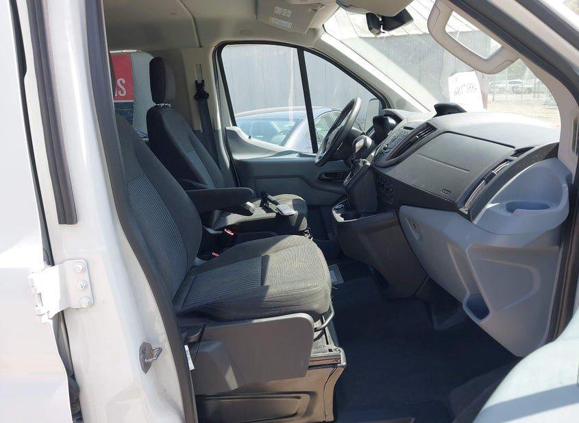 Ford Transit-350