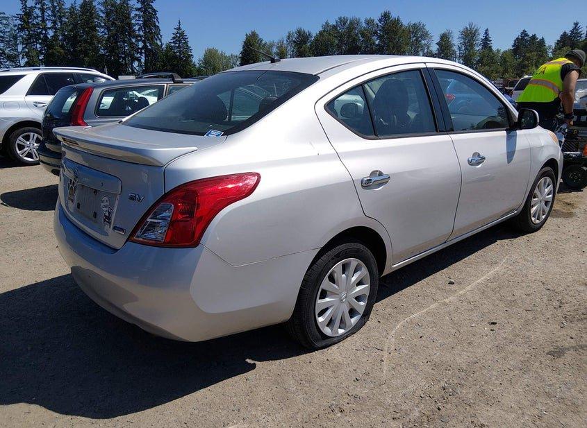 Nissan Versa