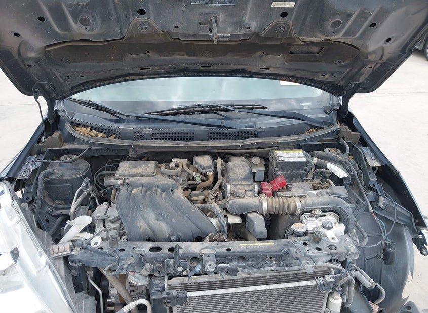 Nissan Versa