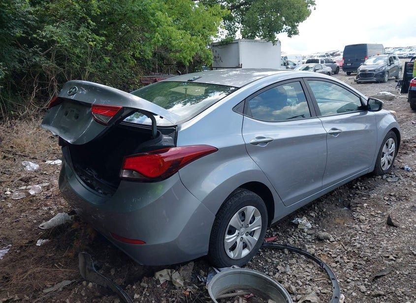 Hyundai Elantra