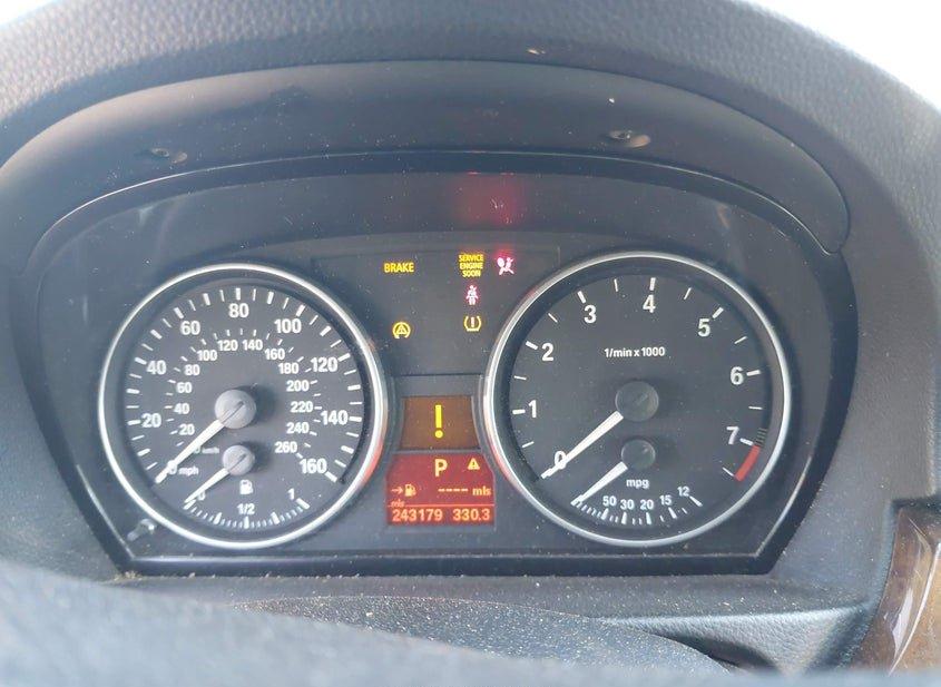 BMW 328I