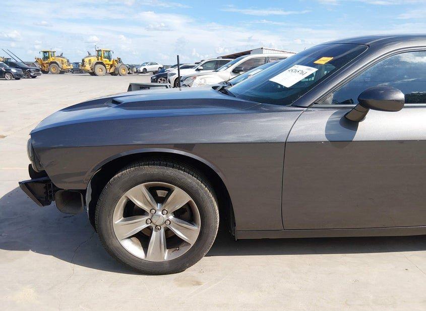 Dodge Challenger