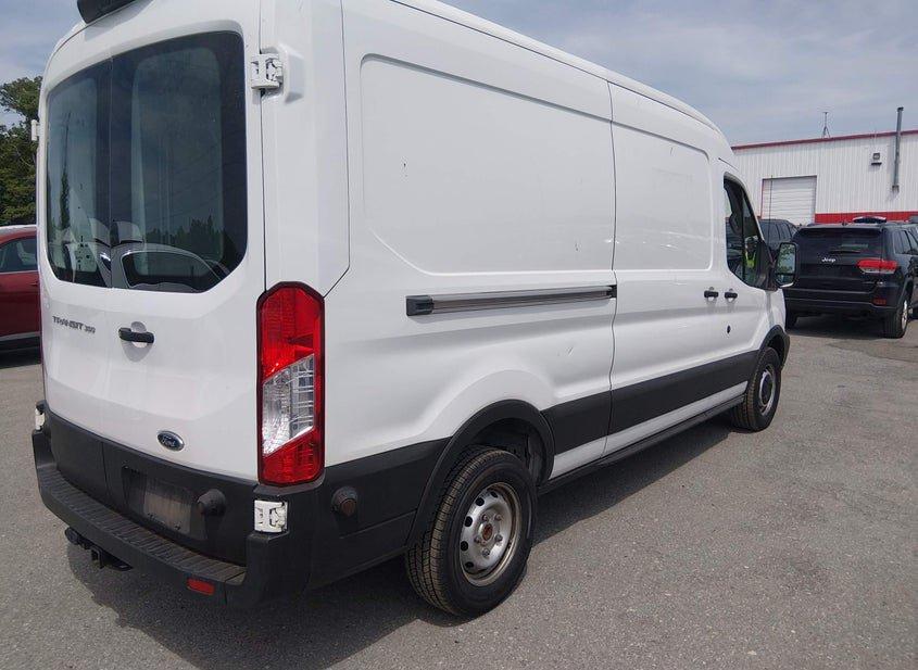 Ford Transit-350