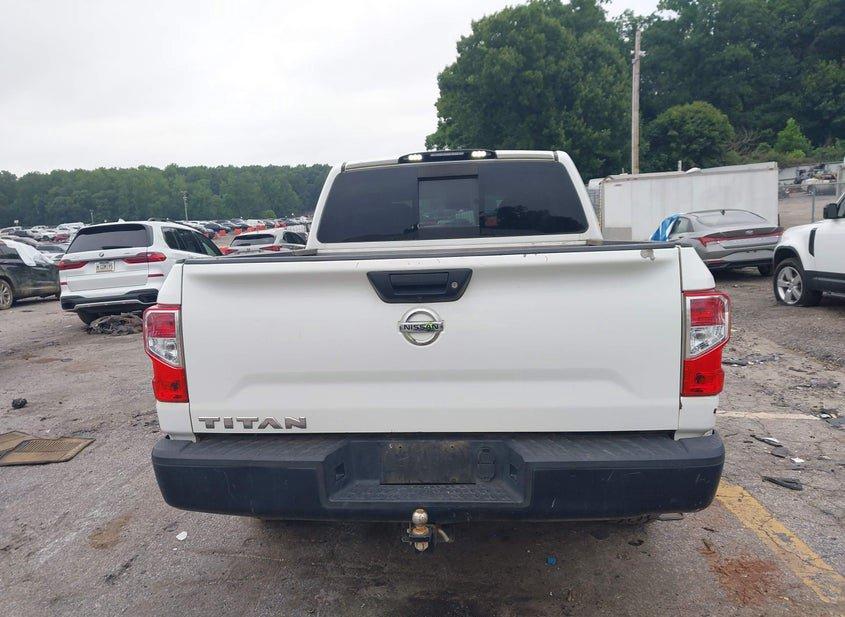 Nissan Titan