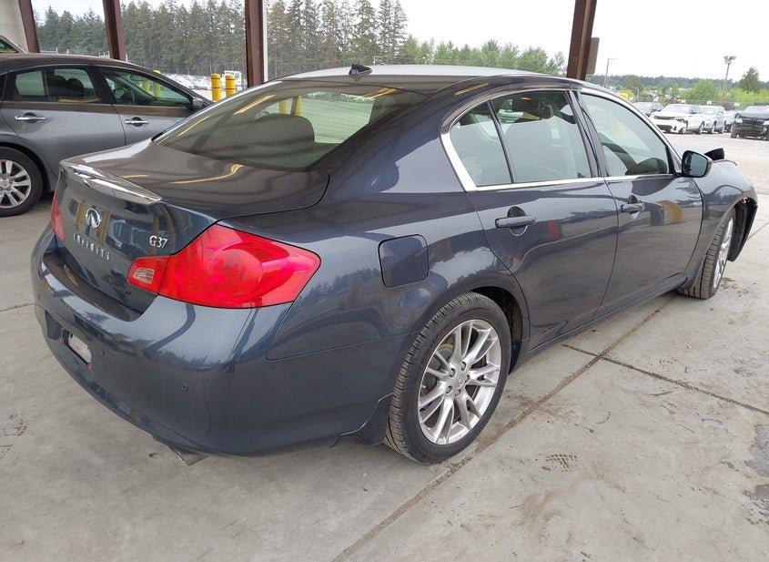 Infiniti G37
