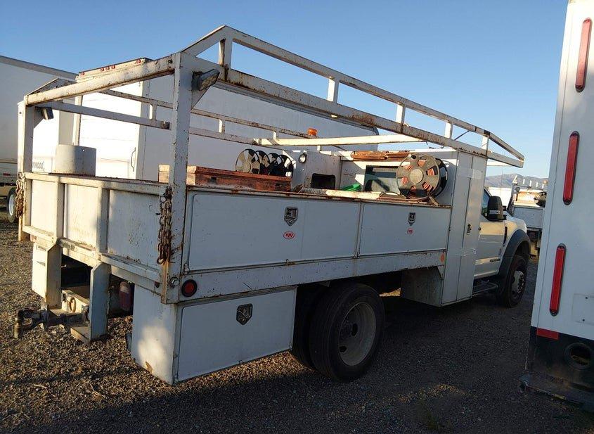 Ford F-550 Chassis