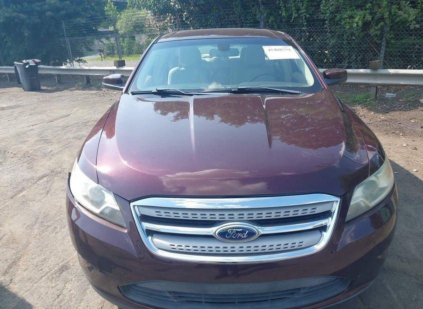 Ford Taurus