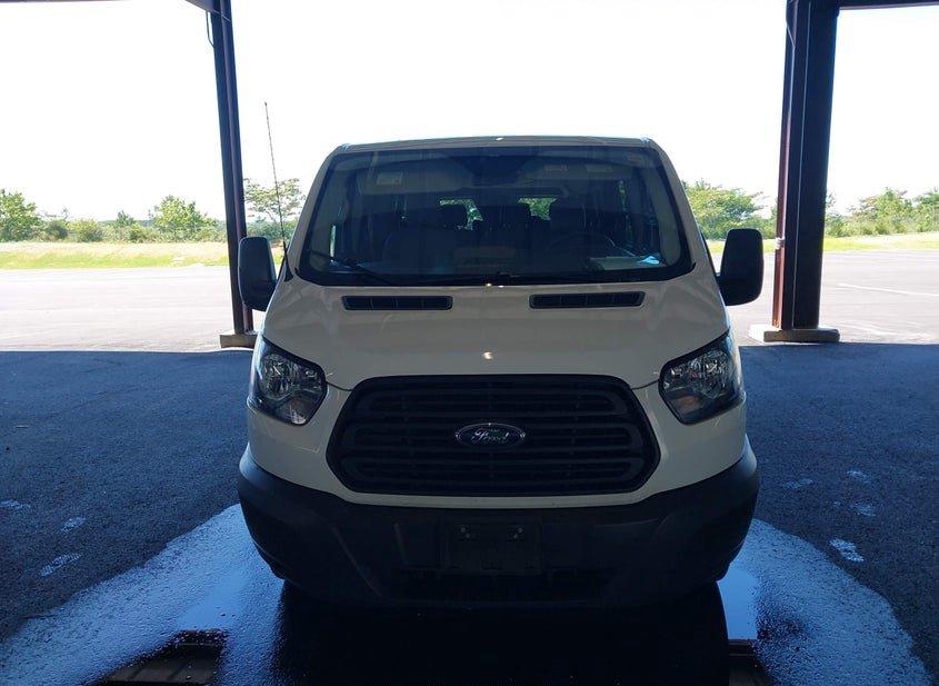 Ford Transit-350