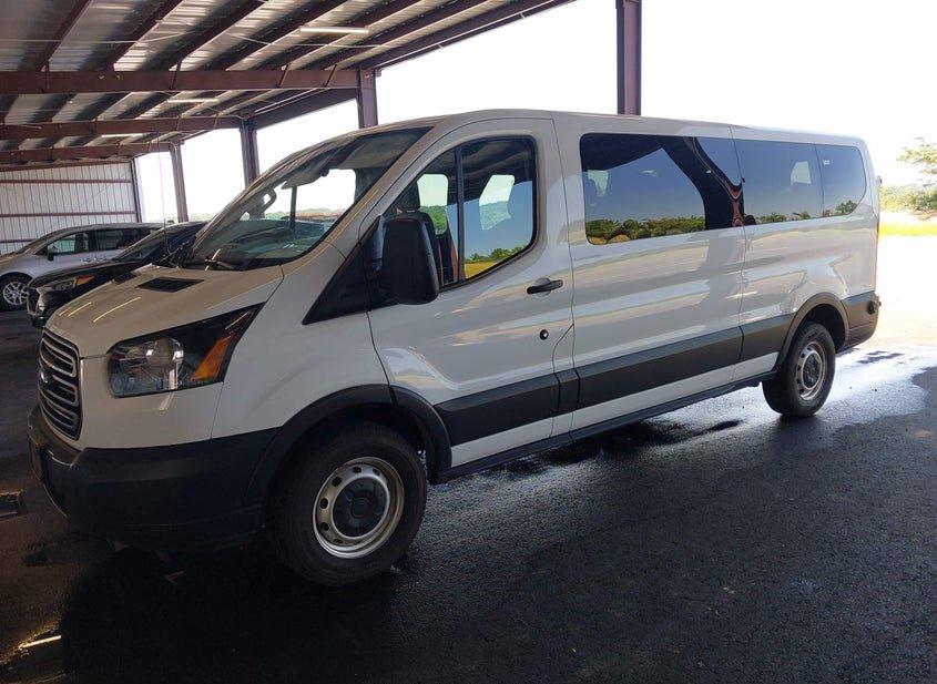 Ford Transit-350