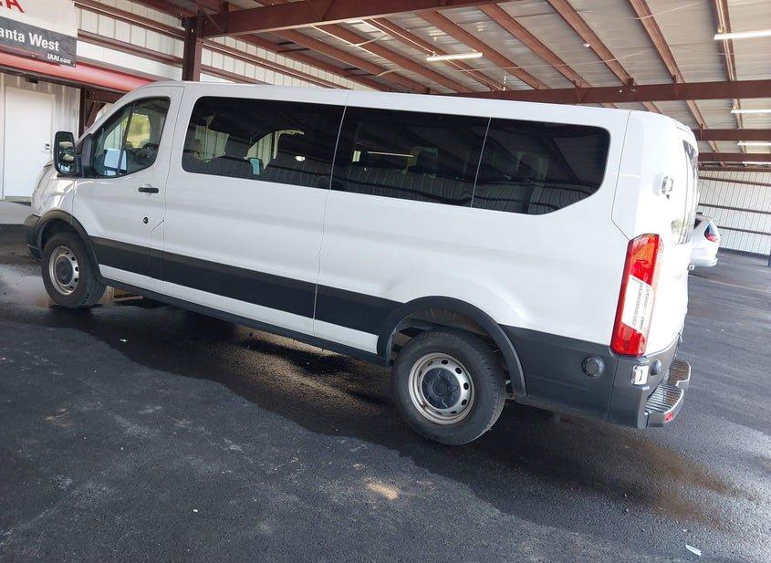 Ford Transit-350