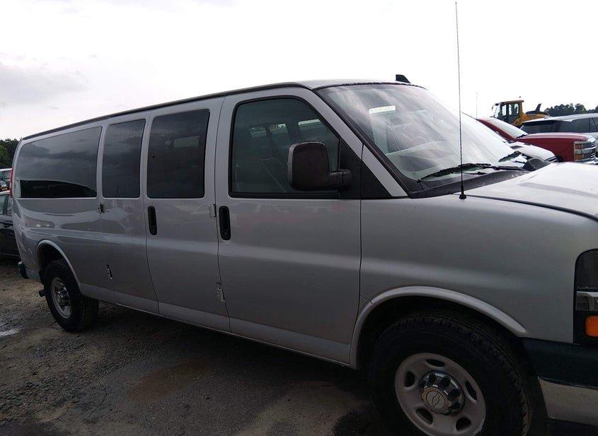 Chevrolet Express 3500