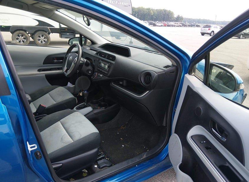 Toyota Prius C