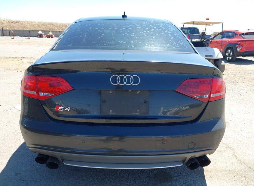 Audi S4