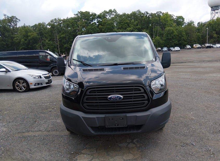 Ford Transit-350