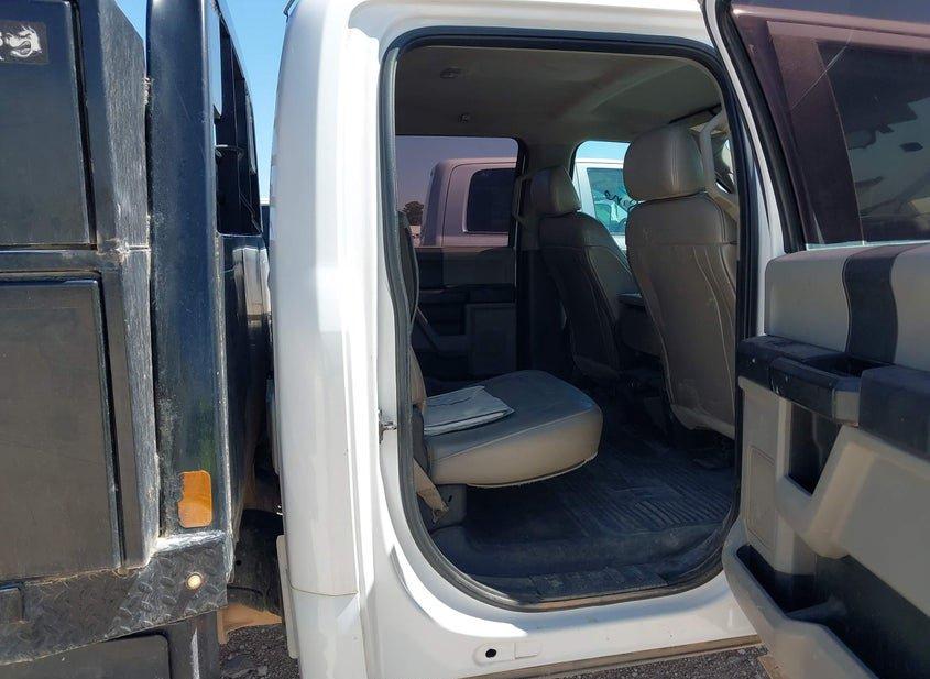 Ford F-350 Chassis