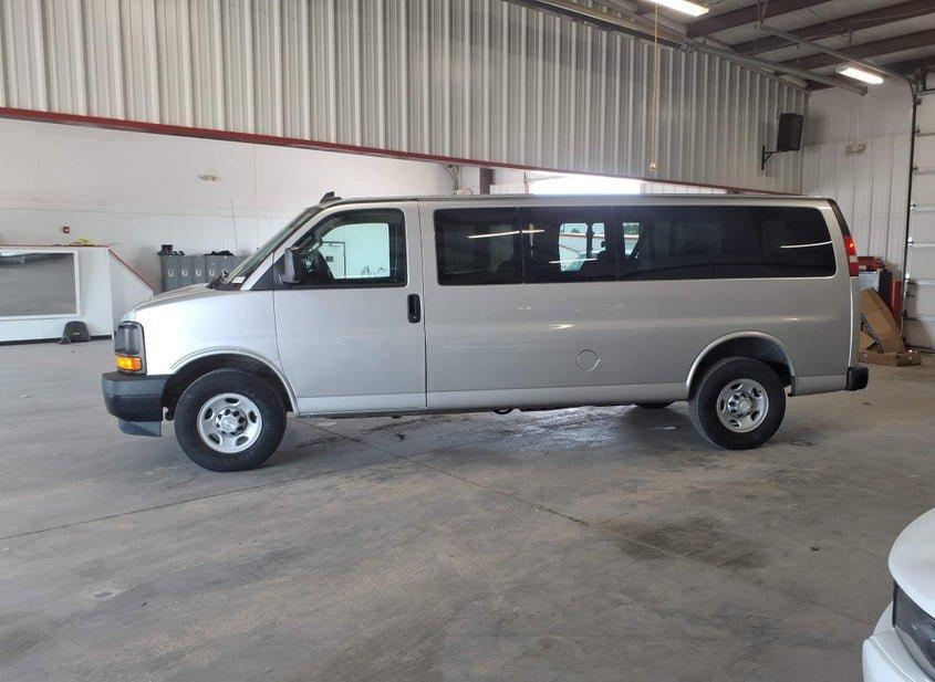 Chevrolet Express 3500