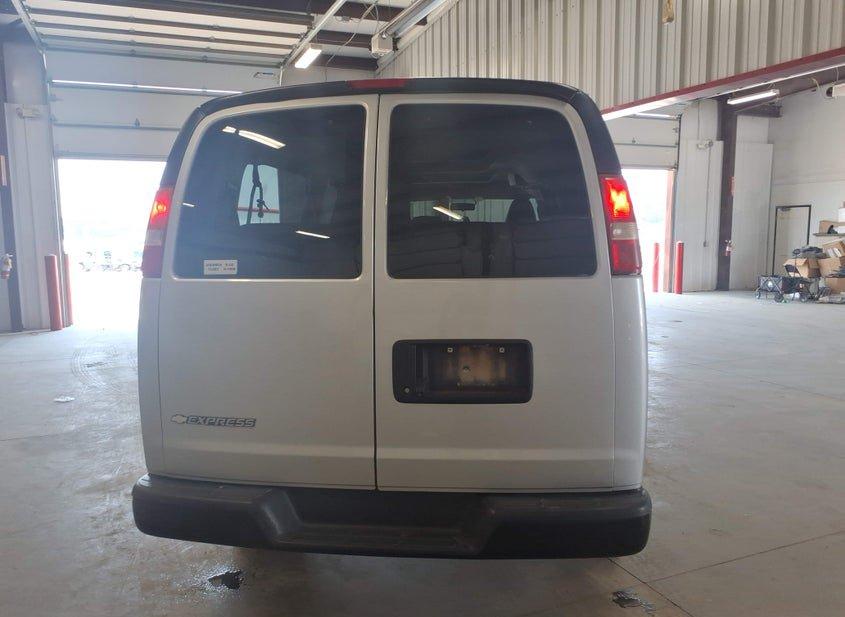 Chevrolet Express 3500