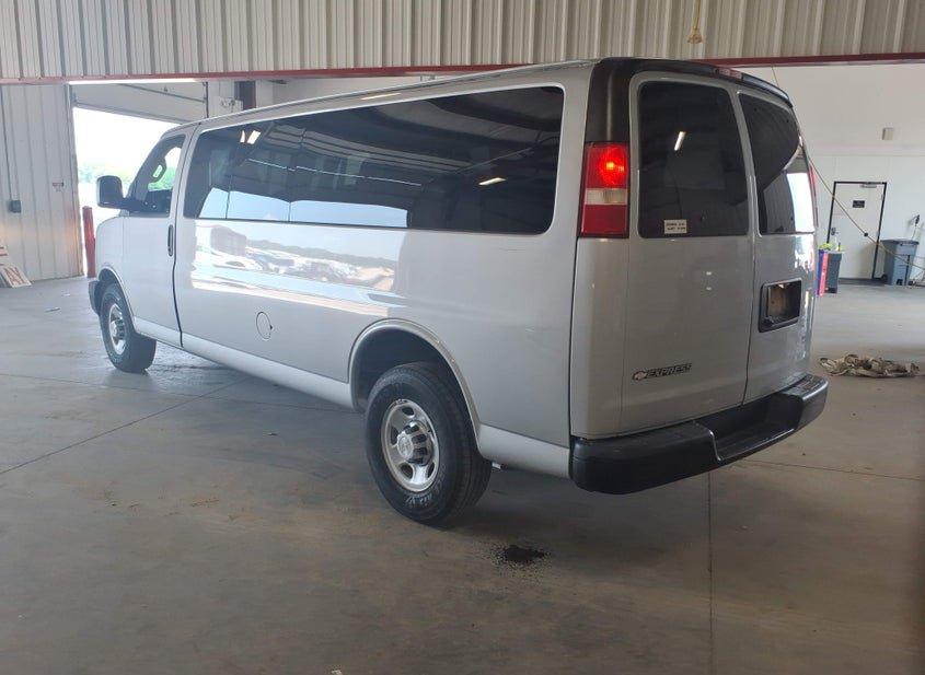 Chevrolet Express 3500