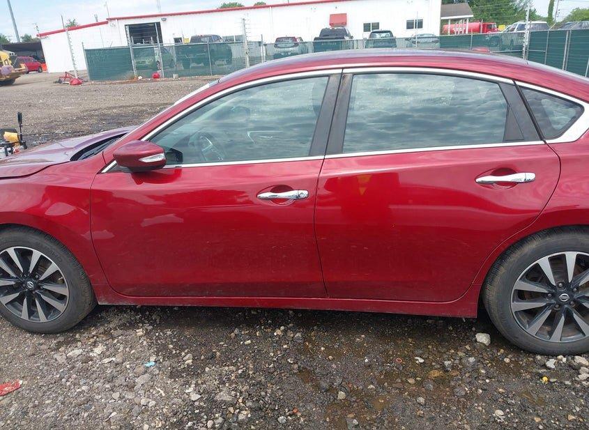 Nissan Altima