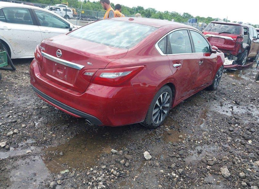 Nissan Altima
