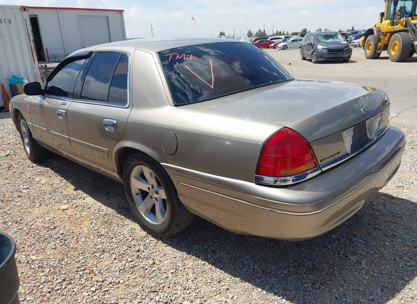 Ford Crown Victoria