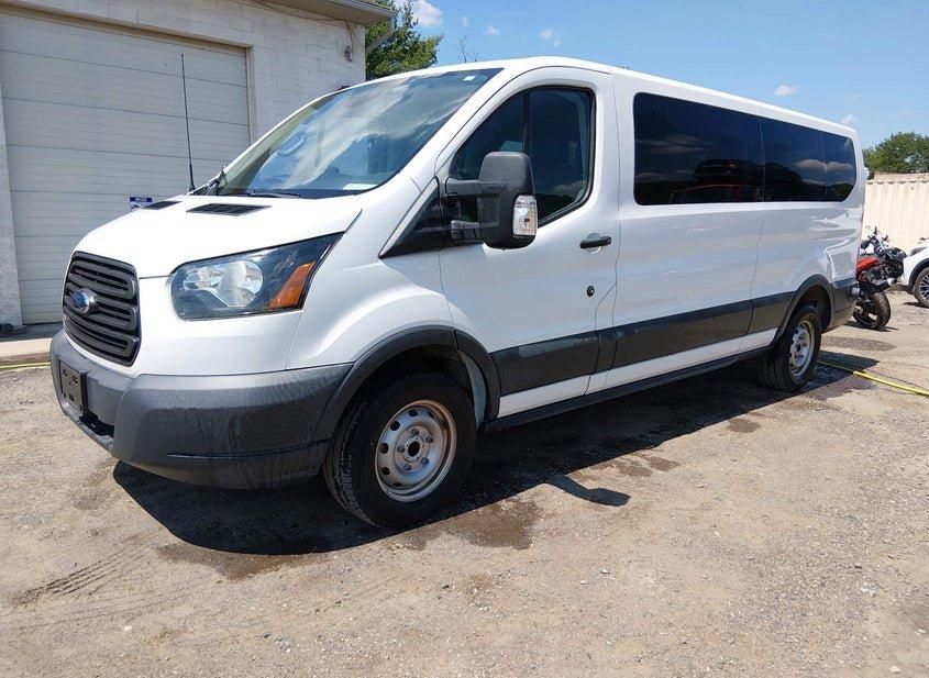 Ford Transit-350