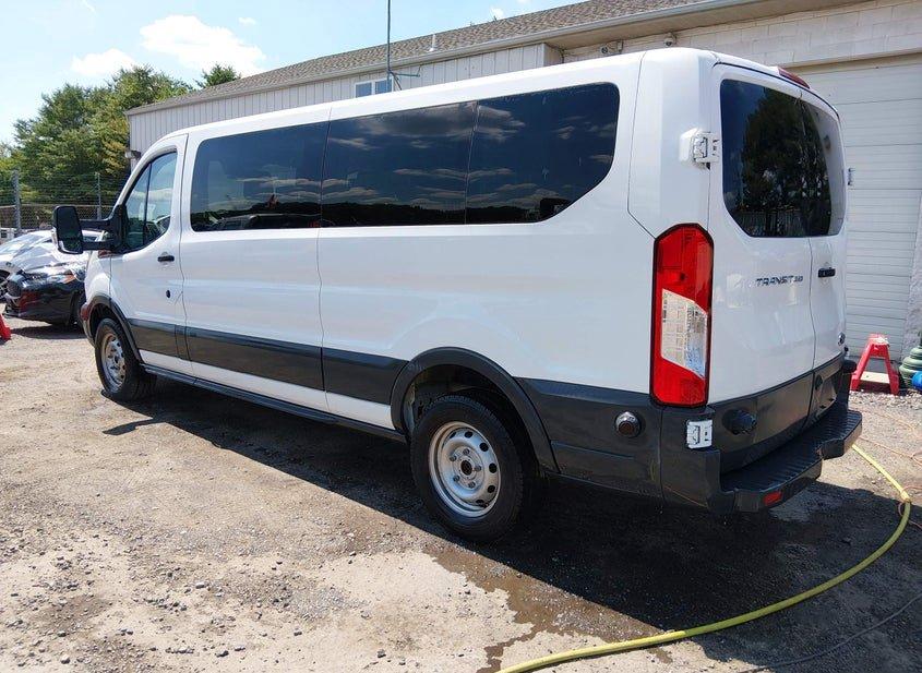 Ford Transit-350