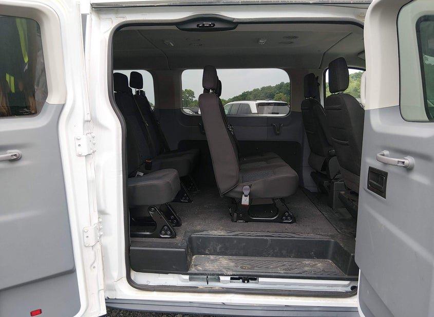 Ford Transit-350