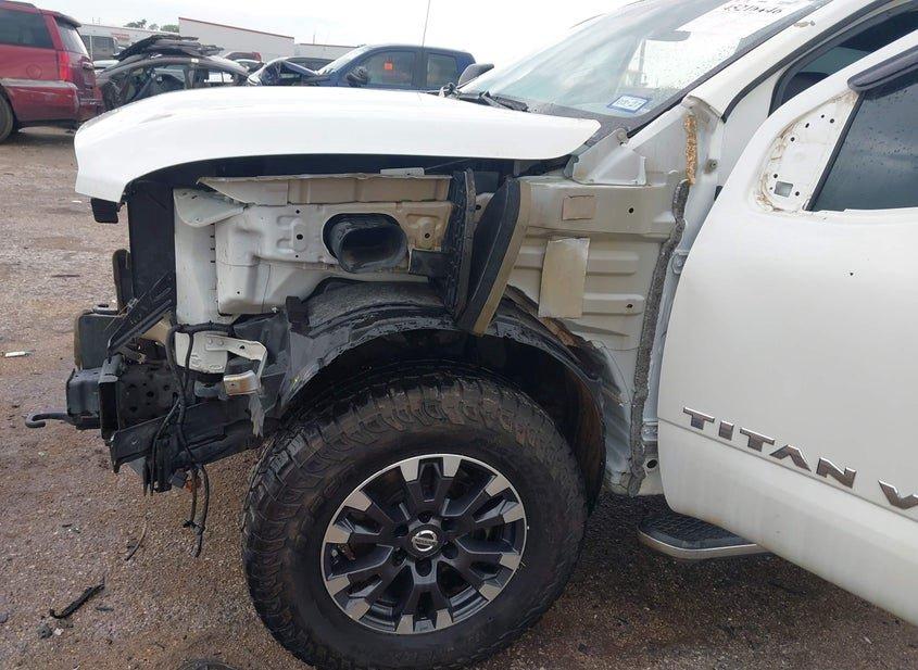 Nissan Titan