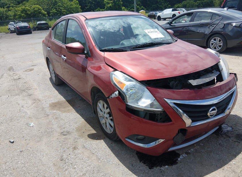 Nissan Versa