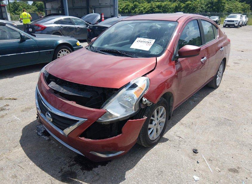 Nissan Versa