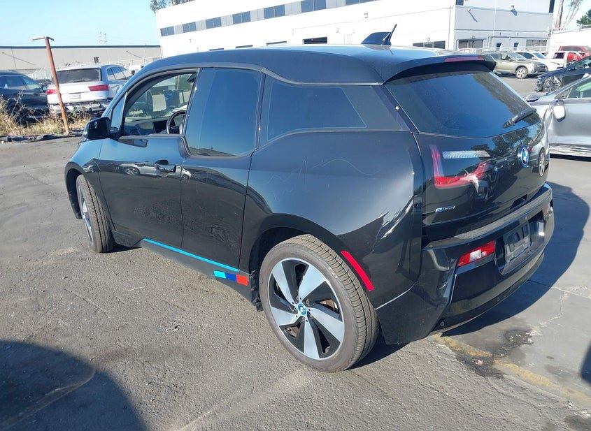 BMW I3