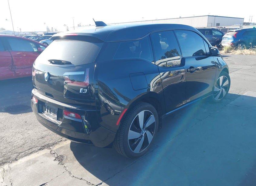 BMW I3