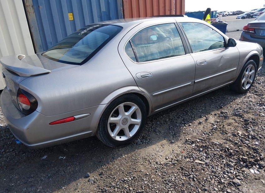 Nissan Maxima