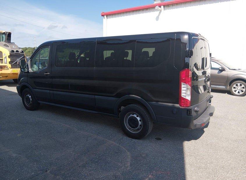 Ford Transit-350