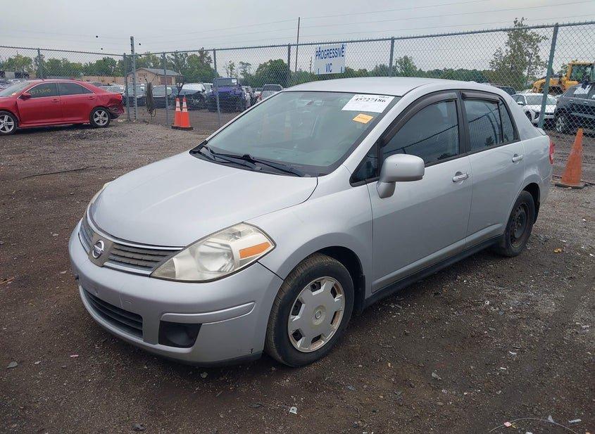 Nissan Versa