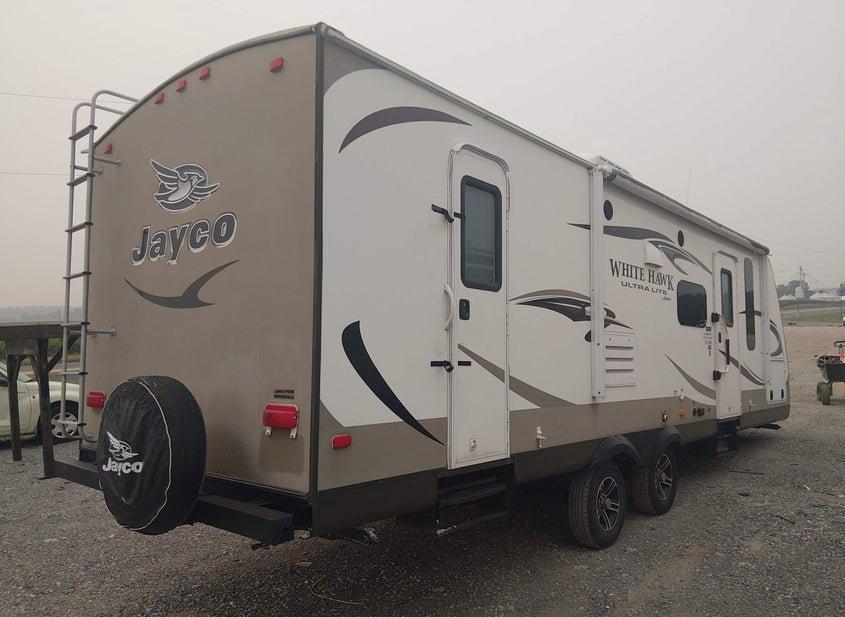 Jayco White Hawk