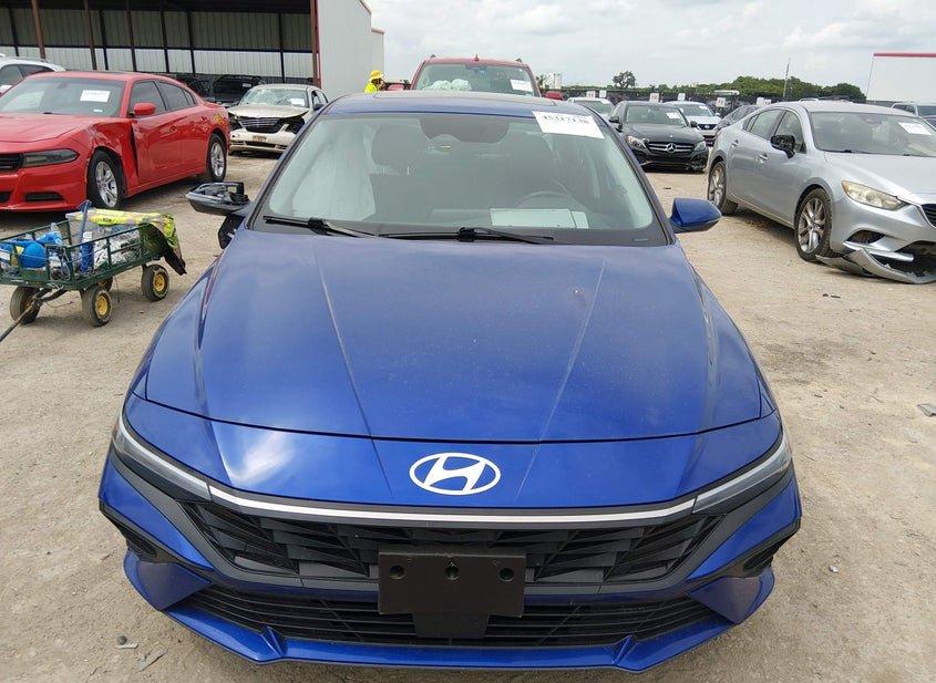 Hyundai Elantra Hybrid
