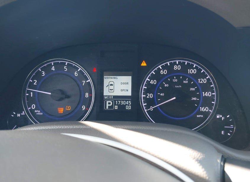 Infiniti G25