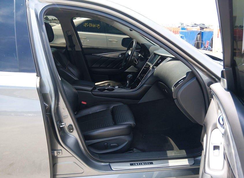 Infiniti Q50