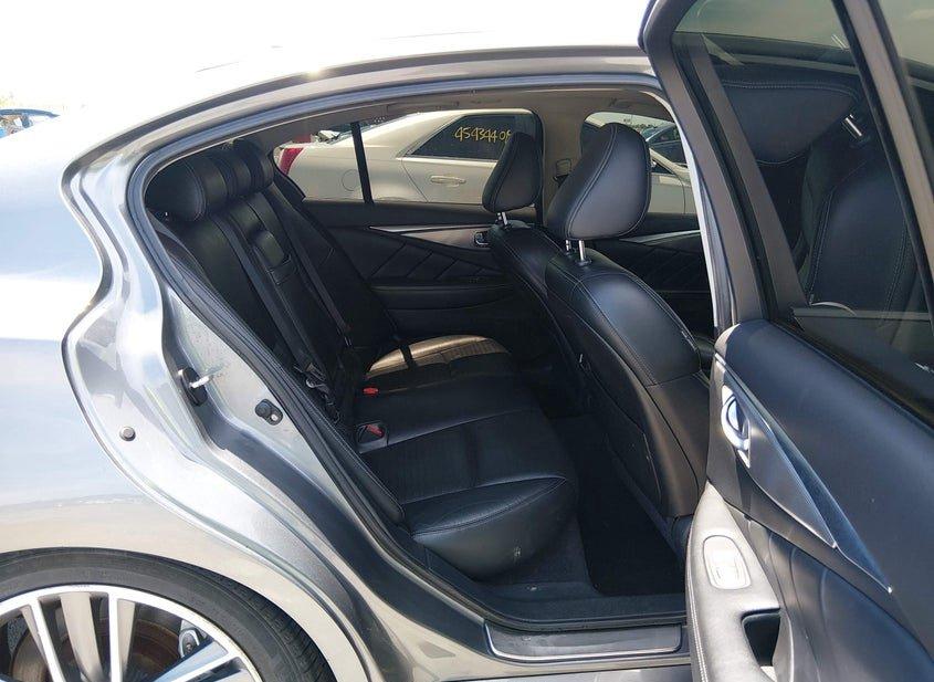 Infiniti Q50