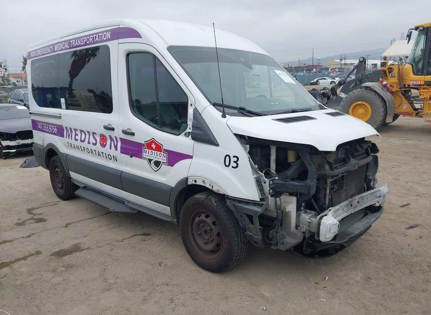 Ford Transit-150